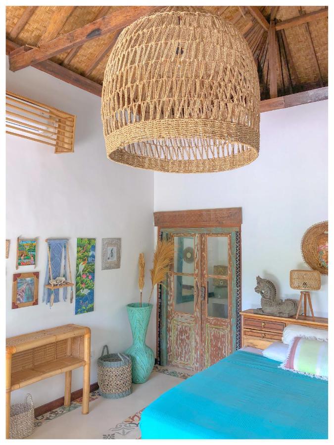 Sriyana Uluwatu (Bali)