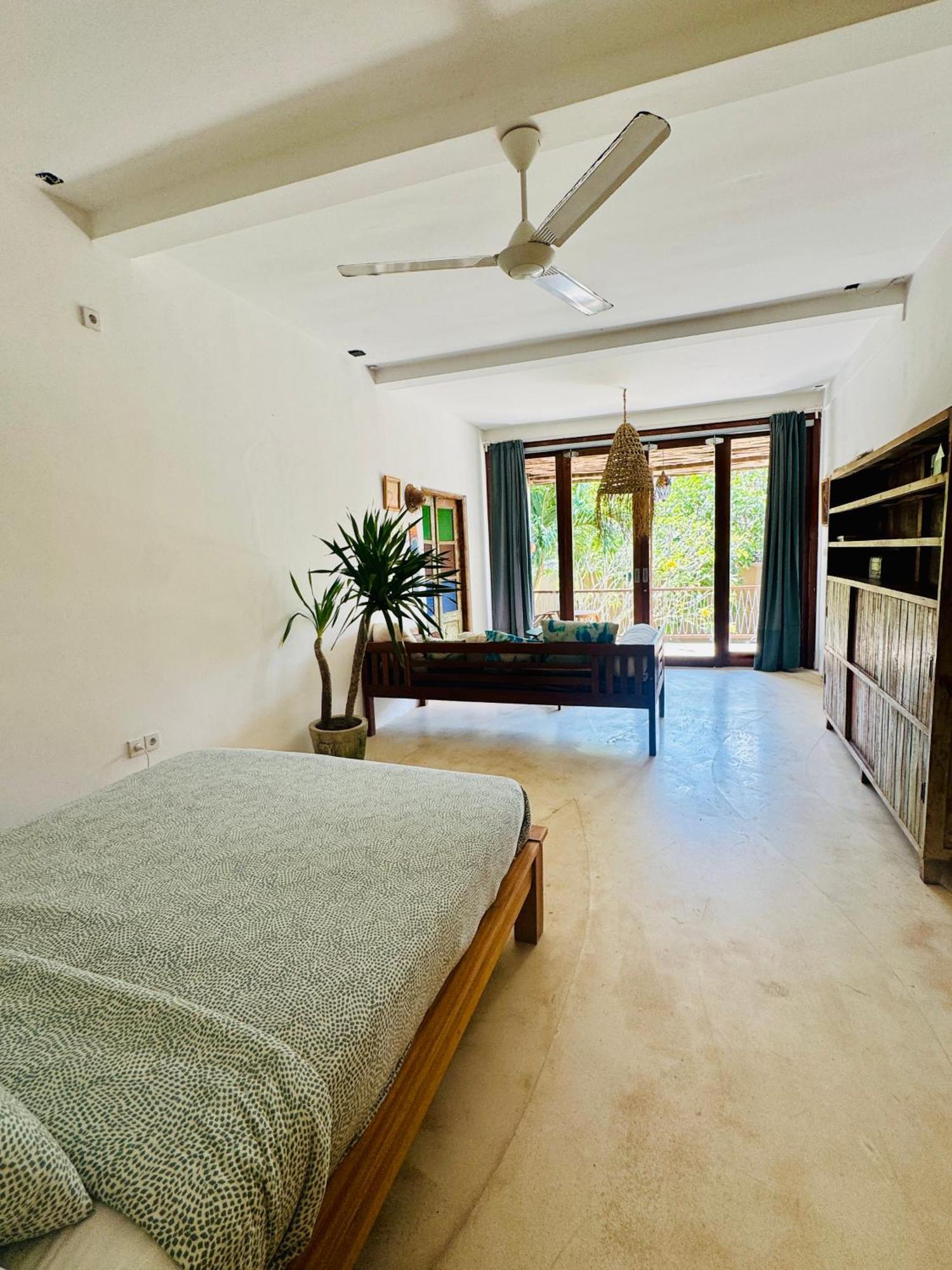 Sriyana Hotel 2*
