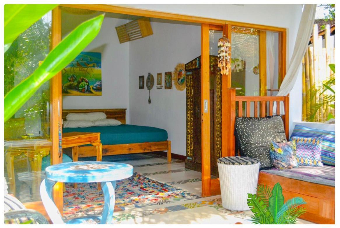 Hotel Sriyana 2*